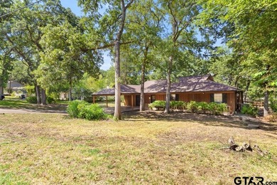 ** Home to be sold as is ** This home has so much potential and - photo 2