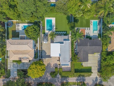 YOUR DREAM HOME AWAITS! Immerse in natural light in this 3/2 - photo 42
