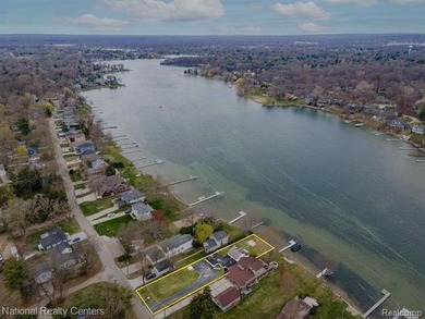 WATERFRONT LOT...Perfect Place to Build Your New Lakefront Dream - photo 5