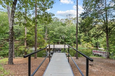 This isn't a lake house, this is a lake HOME! Leave the city and - photo 7