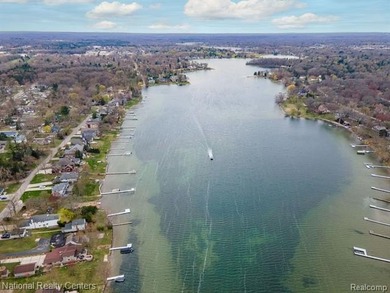 WATERFRONT LOT...Perfect Place to Build Your New Lakefront Dream - photo 7