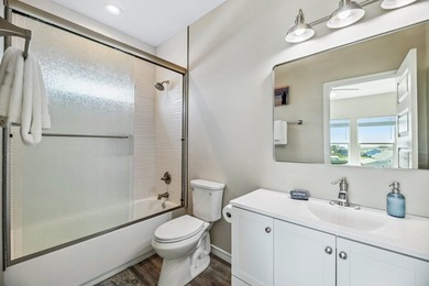 Experience breathtaking sunset views over Salt Lake from this - photo 20