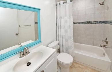 Beautiful all-ages condo in a prime central Boca Raton location - photo 21