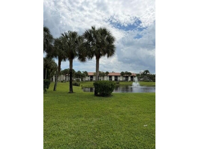 Beautiful all-ages condo in a prime central Boca Raton location - photo 24