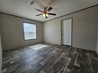 Check out one of the best kept housing secrets in town, Eagle - photo 5
