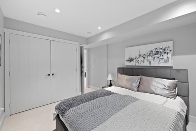 Open House Sun June 28 th 1-3 PM Quiet duplex style unit in the - photo 28