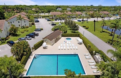 Beautiful all-ages condo in a prime central Boca Raton location - photo 30