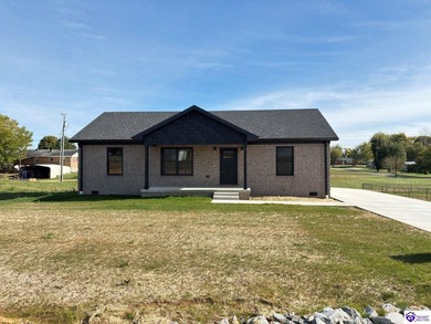 Green River Lake Home For Sale in Campbellsville Kentucky