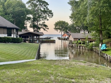 STUNNING Lake Livingston WATERFRONT! - photo 38