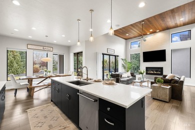 Experience refined living in this custom residence, thoughtfully - photo 14