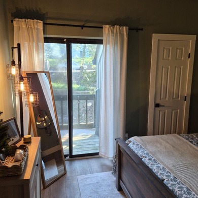 Don't miss this freshly remodeled 2 bedroom 1 bath Condo, new - photo 16