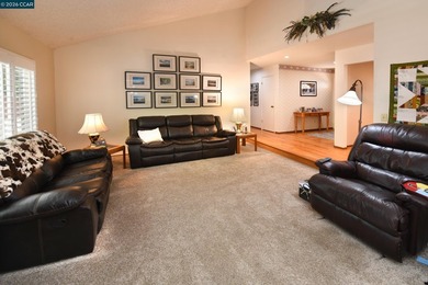 Newly adjusted price! The ever so popular *Valencia Model* - photo 18