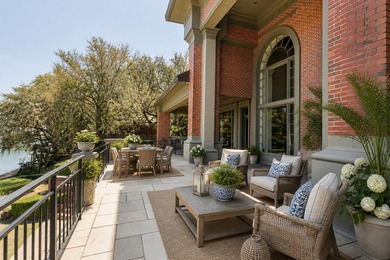 The Emerald Coast's Most Irreplaceable Waterfront Estate - photo 19