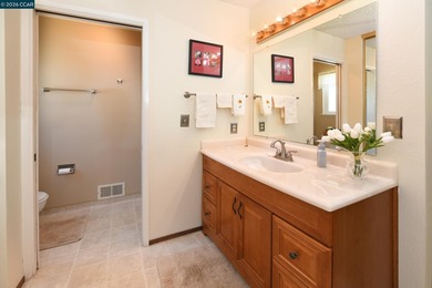 Newly adjusted price! The ever so popular *Valencia Model* - photo 21