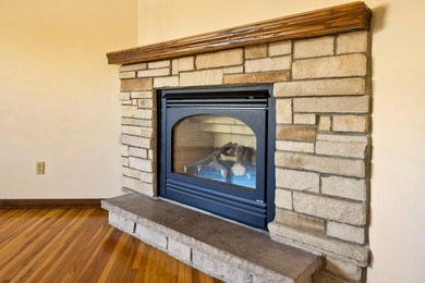 Welcome to a sprawling all-brick and stone Robbinsdale rambler - photo 27
