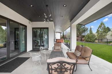 Experience refined living in this custom residence, thoughtfully - photo 33