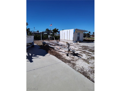 Large canal lot with a fast and easy out to Pine Island Sound. A - photo 7