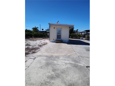 Large canal lot with a fast and easy out to Pine Island Sound. A - photo 10