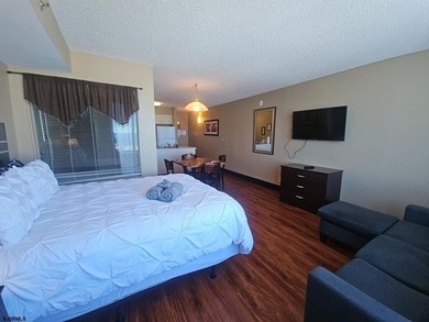 Fantastic investment opportunity! -approved studio located - photo 6