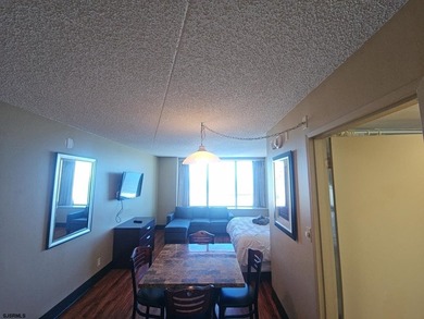 Fantastic investment opportunity! -approved studio located - photo 9