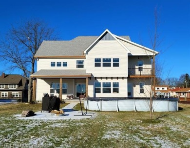 Lake Home Sale Pending in Algonac, Michigan