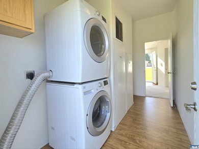 Enjoy a perfect blend of country serenity and modern convenience - photo 12
