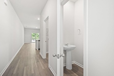 Two-story, three-bedroom, three-bathroom Glenville townhome with - photo 14