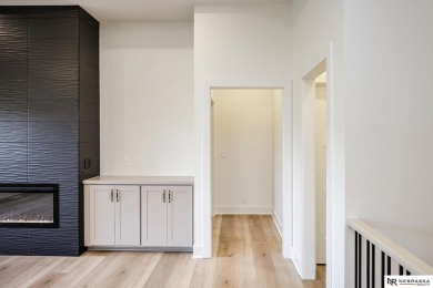 Susan Hawkins, M: , SusanHawkinsGroup,   - Exquisite Luxury