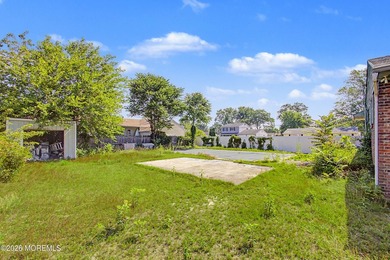 Opportunity awaits in the highly desirable Lake Riviera section - photo 26