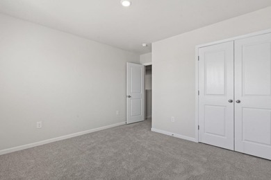 Two-story, three-bedroom, three-bathroom Glenville townhome with - photo 30
