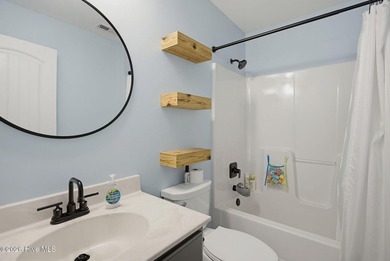Welcome to 289 Weir Dr in Hampstead, a beautifully maintained - photo 31