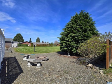 Enjoy a perfect blend of country serenity and modern convenience - photo 33