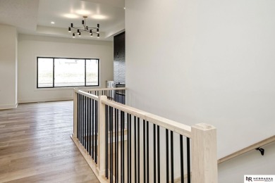 Susan Hawkins, M: , SusanHawkinsGroup,   - Exquisite Luxury