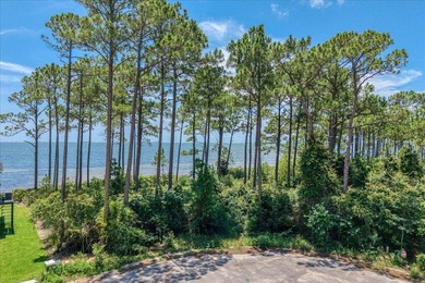 Build your dream waterfront retreat on this beautiful homesite - photo 2