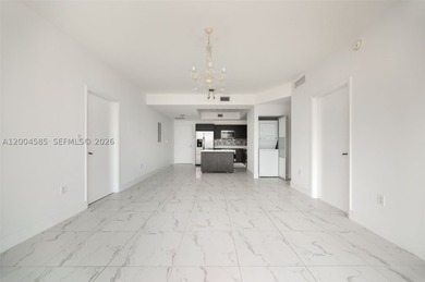 Beautiful apartment with amazing city and river views in an - photo 5