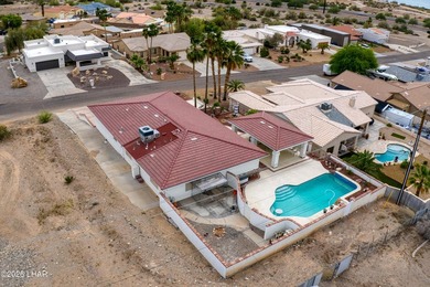 Welcome to 1861 Walnut Drive! This beautiful elevated home - photo 60