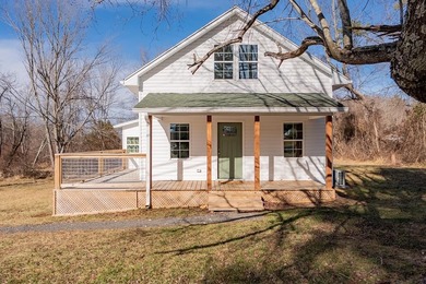 (private lake, pond, coastal) Home For Sale in Woodlawn Virginia