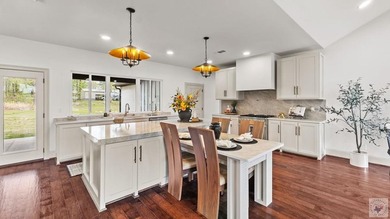 Welcome home to your private retreat! 11 Lewis Lane is the - photo 7