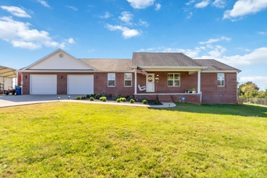 Lake Cumberland Home For Sale in Bronston Kentucky