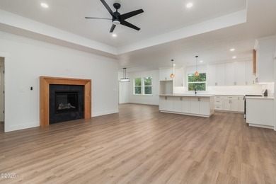 Quality one level New Construction home now priced at only $715 - photo 5