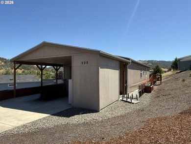 Some homes just feel right the moment you step inside. With a - photo 2