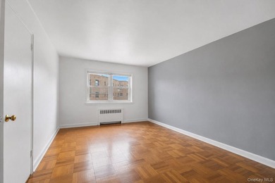 Needs renovations and is priced accordingly! This spacious - photo 19