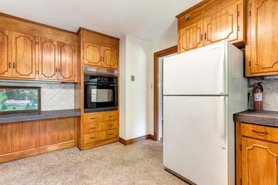 Welcome to 148 Lee Avenue in the heart of Warsaw - a solid - photo 22
