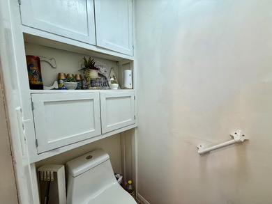 Motivated seller, Bring offers!!Home is on long term lease, with - photo 22
