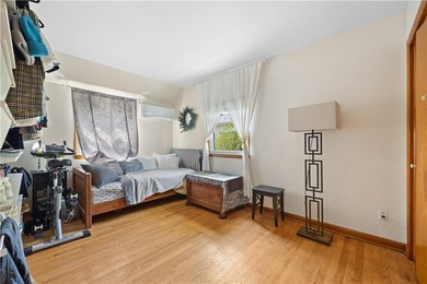 Great opportunity to own this fully detached single family home - photo 23