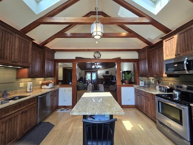 QUALITY CRAFTMANSHIP AND PRIDE OF OWNERSHIP SHOW IN THIS - photo 4