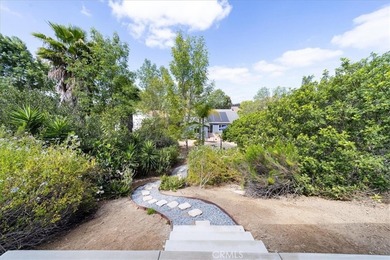 Absolutely Stunning!! This incredible single-story ranch style - photo 5