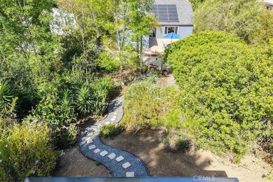 Absolutely Stunning!! This incredible single-story ranch style - photo 6