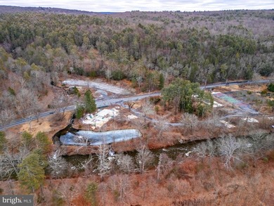The Poconos, the primary tourist destination in Pennsylvania, is - photo 2