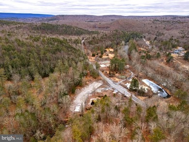 The Poconos, the primary tourist destination in Pennsylvania, is - photo 9